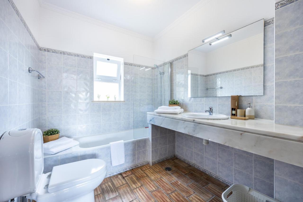 Coolhouses Luz, 3 Bed Linked House, Shared Pool, A Stone'S Throw Of The Sea, Casa Sirrah エクステリア 写真